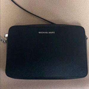 michael kors crossbody purse